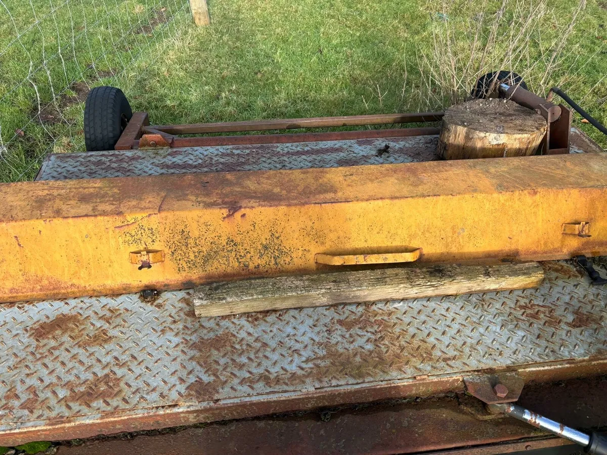 1987 Loader and tractor topper - Image 4