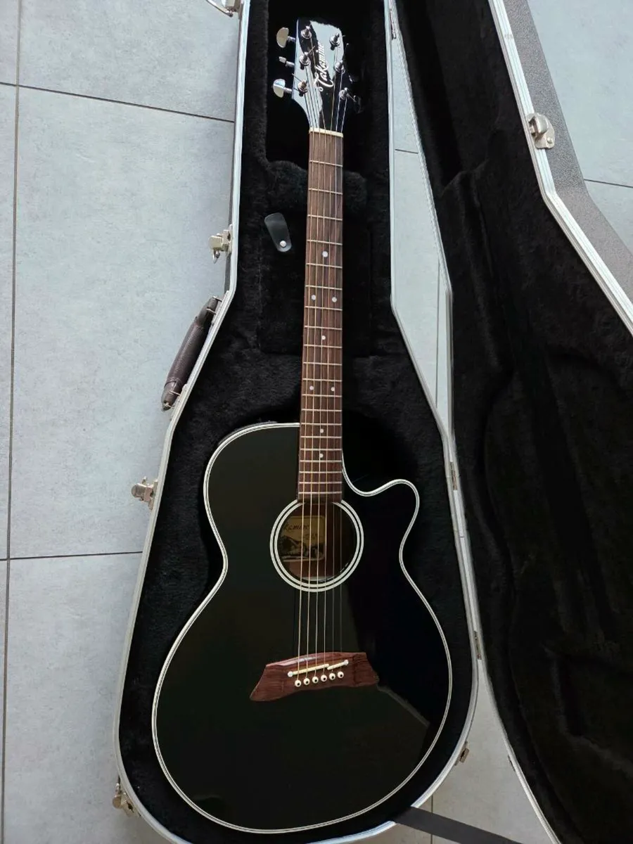 Takamine semi accoustic - Image 1