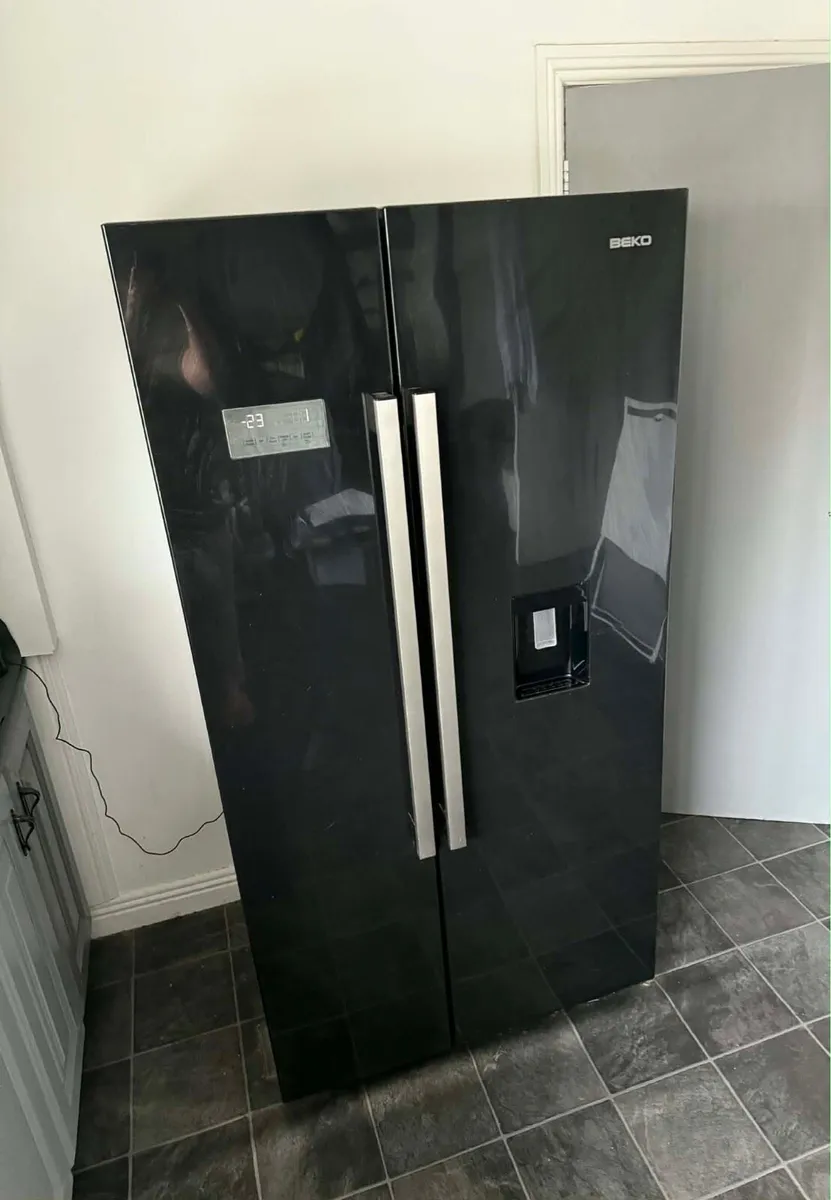 American style fridge freezer - Image 1