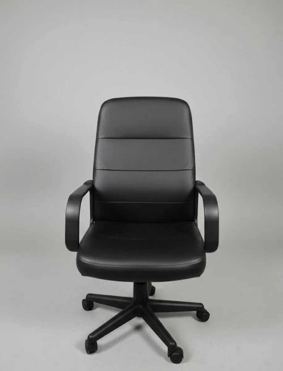 Office  chair - Image 1