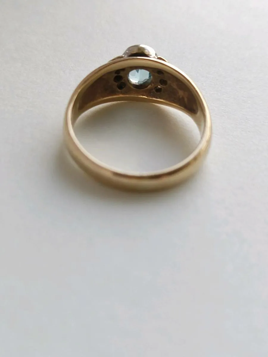 Vintage 9CT yellow Gold Diamond  topaz ring - Image 4