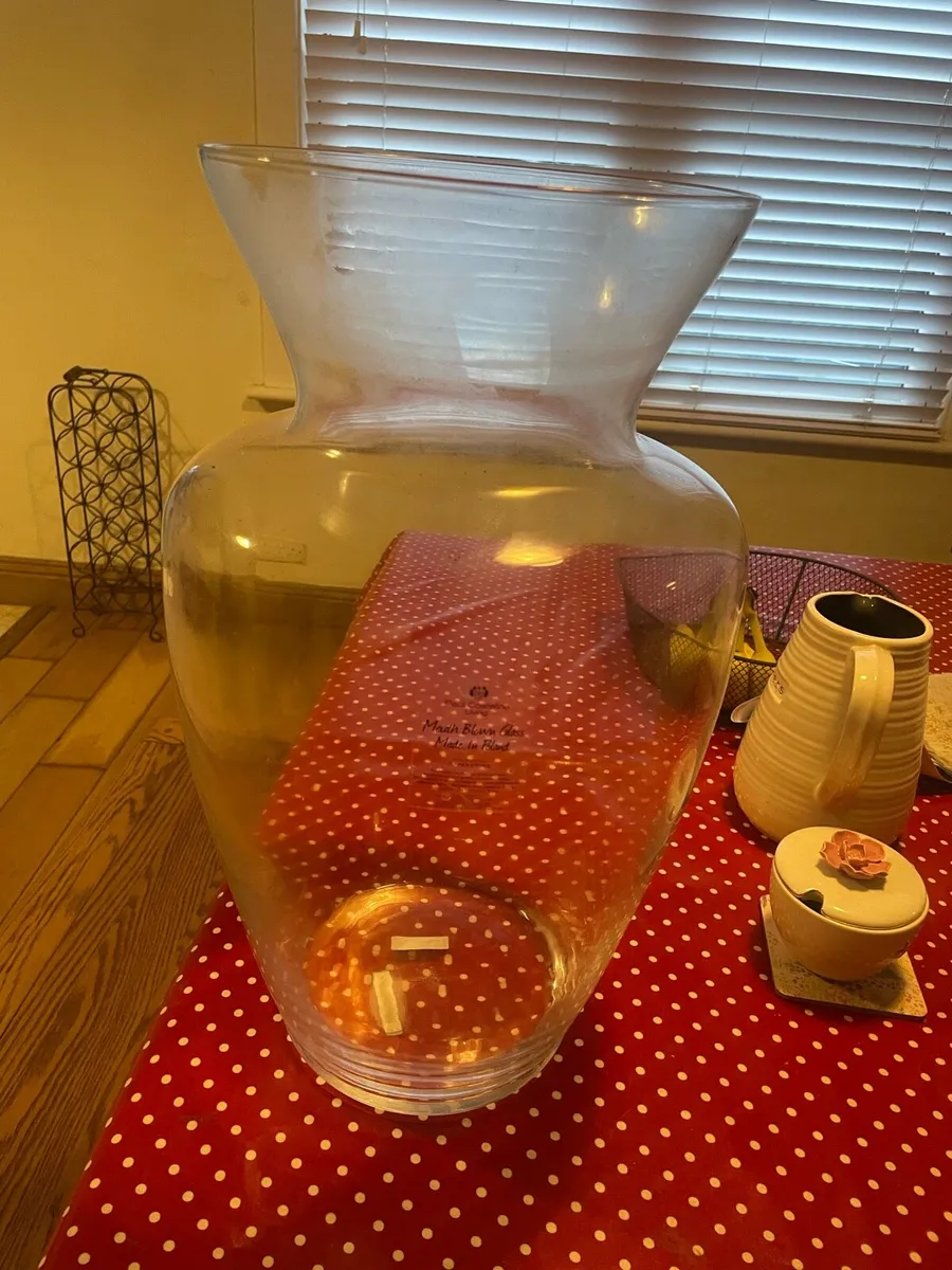 Large Paul Costelloe Vase - Image 2