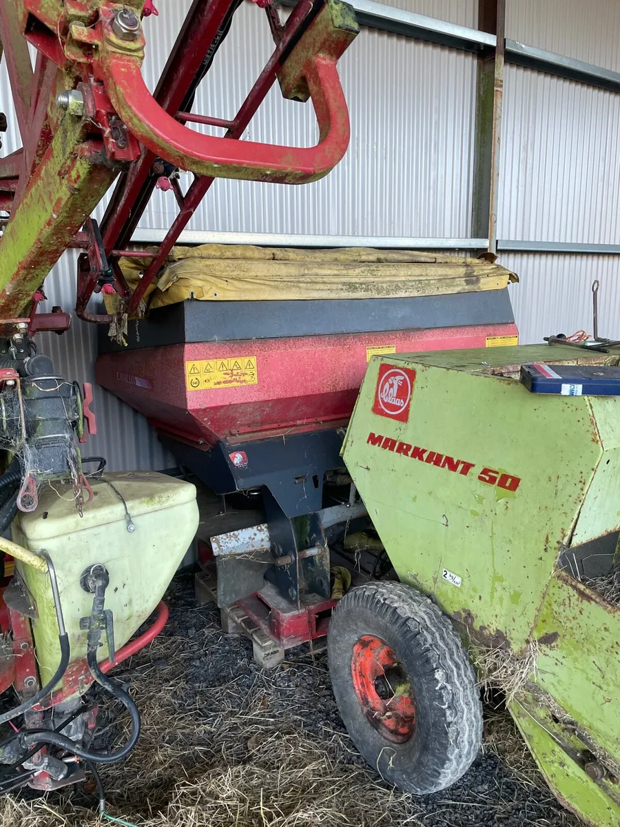 1.5 fertiliser spreader - Image 1