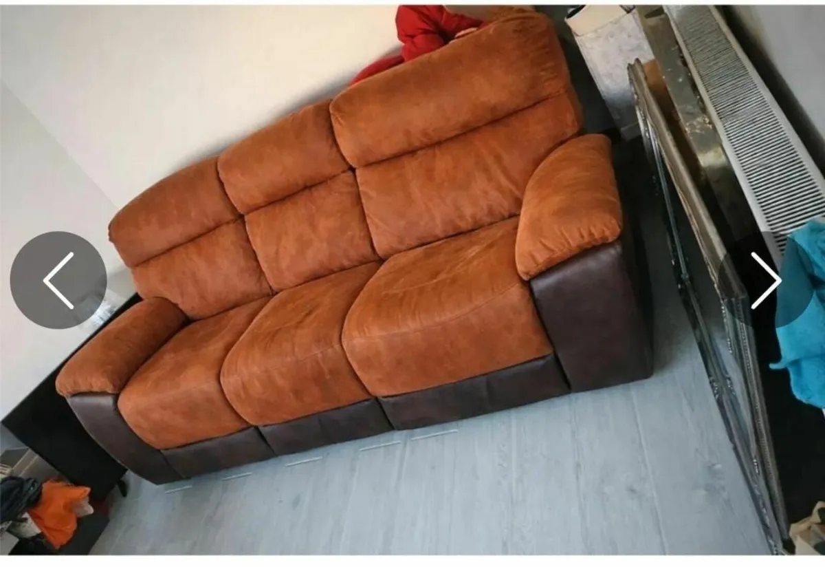 3 seater electric  rectliner sofa