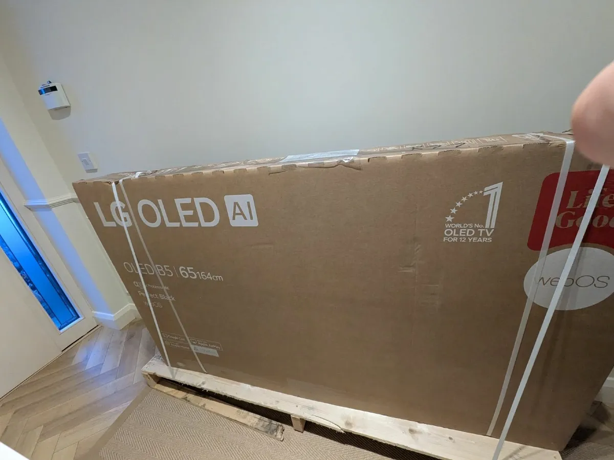 For Sale: Brand New LG 65" 4K OLED TV (65B56LA)  I