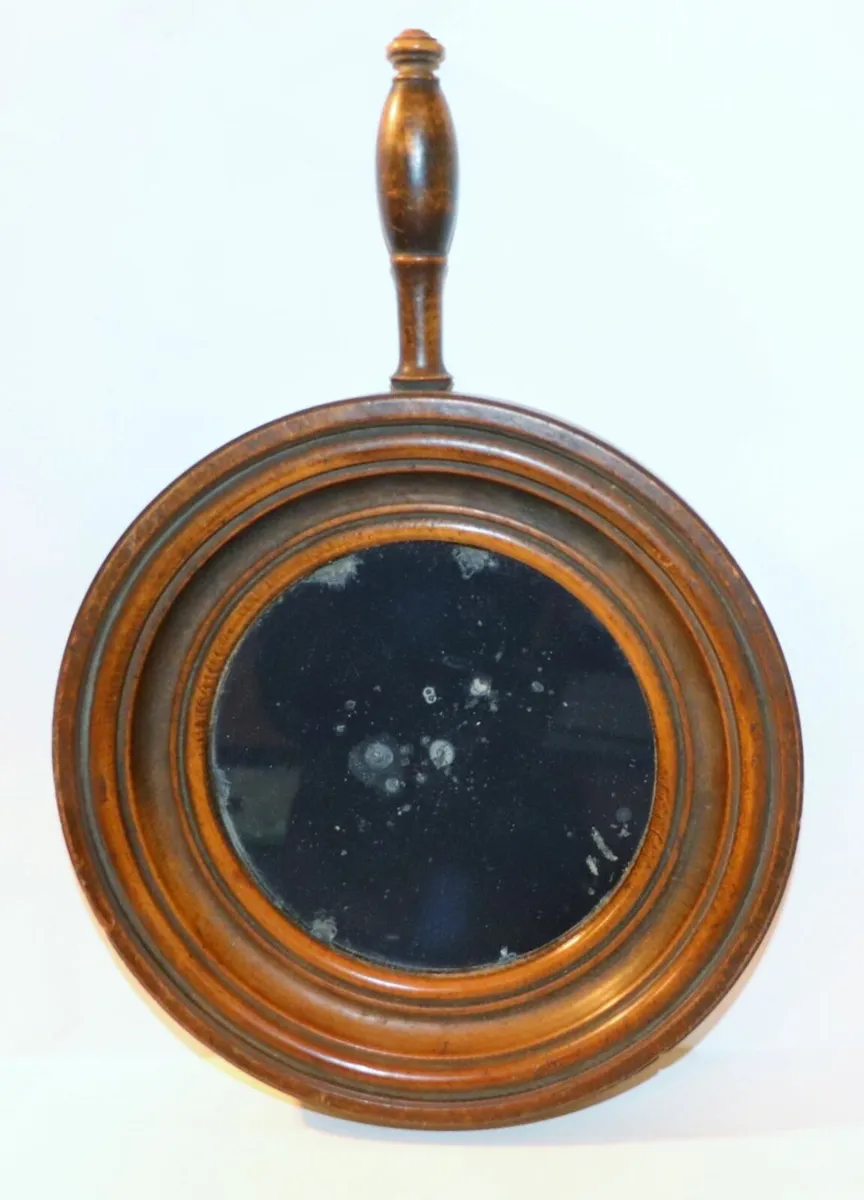Antique mirror - Image 1