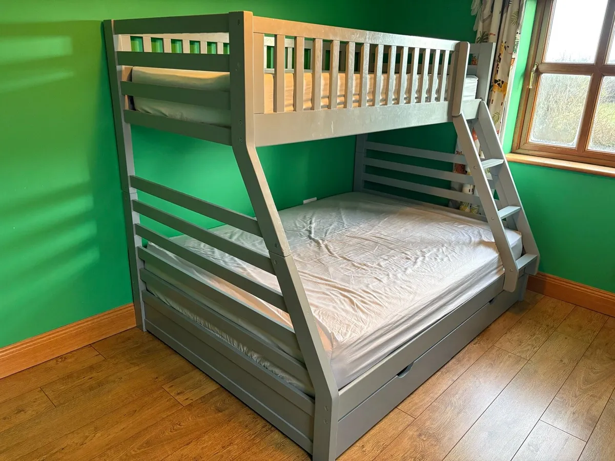 Triple Bunk Bed - Image 2