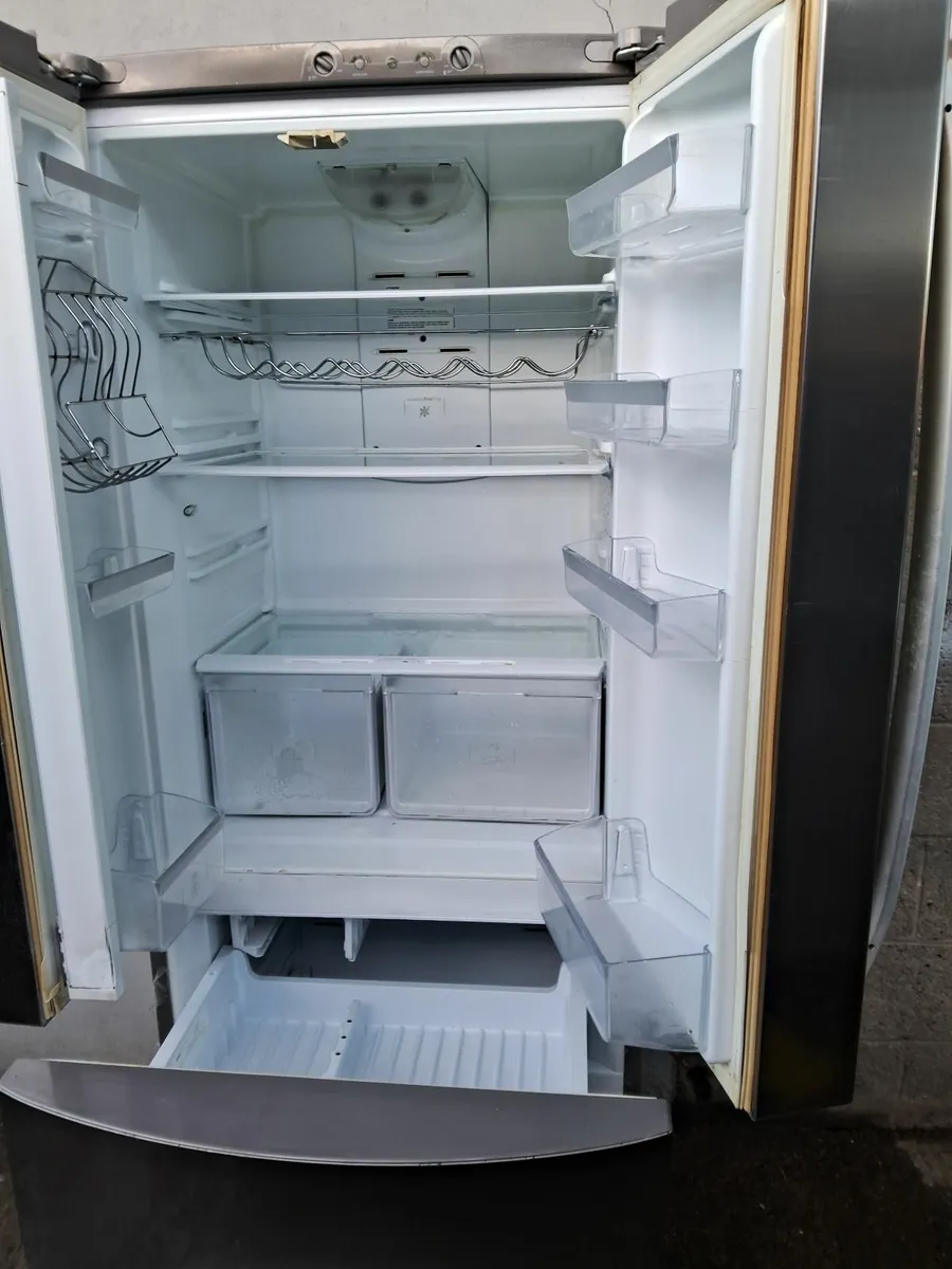 FRIDGE AND FREEZER WHIT FRENCH DOOR - Image 2