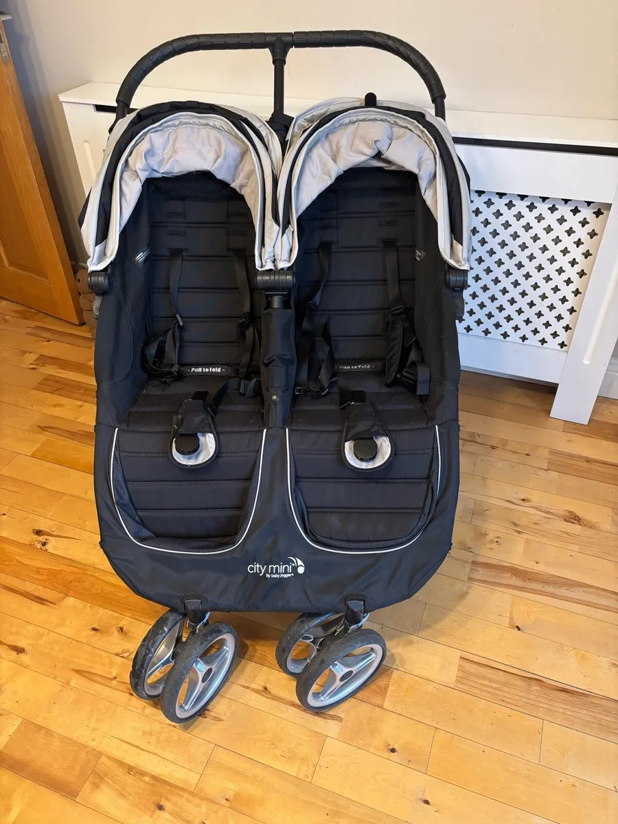 City mini double jogger buggy - Image 1