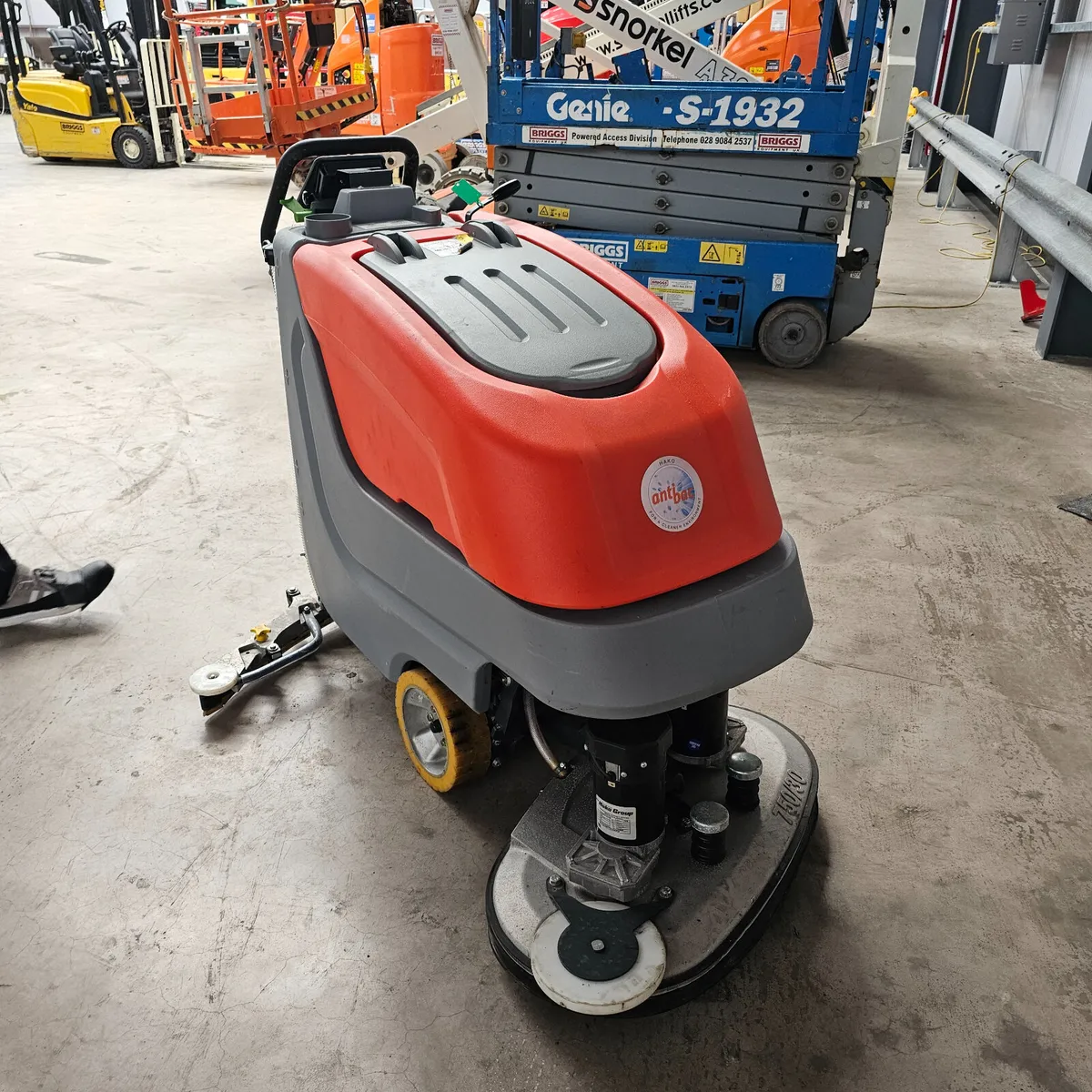 [02] Hako B70 CL Scrubmaster (REF: 12804) - Image 1