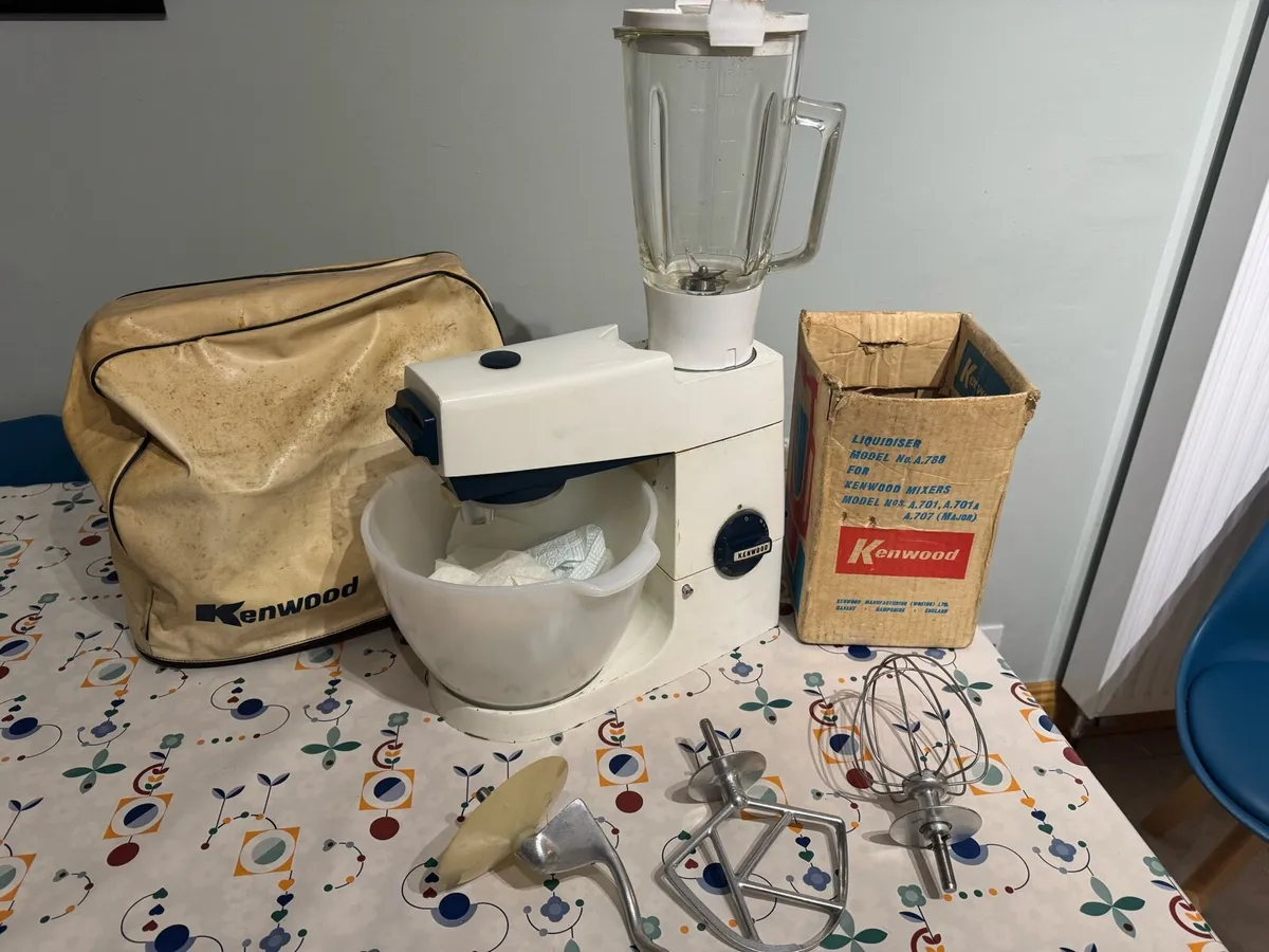 Original Kenwood Chef Mixer - Image 1