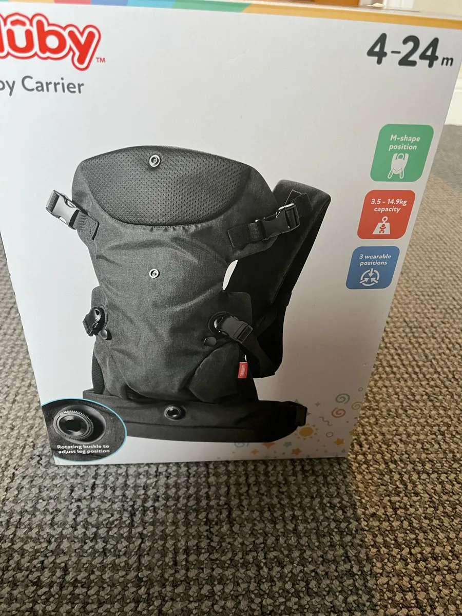 Baby carrier - Image 1