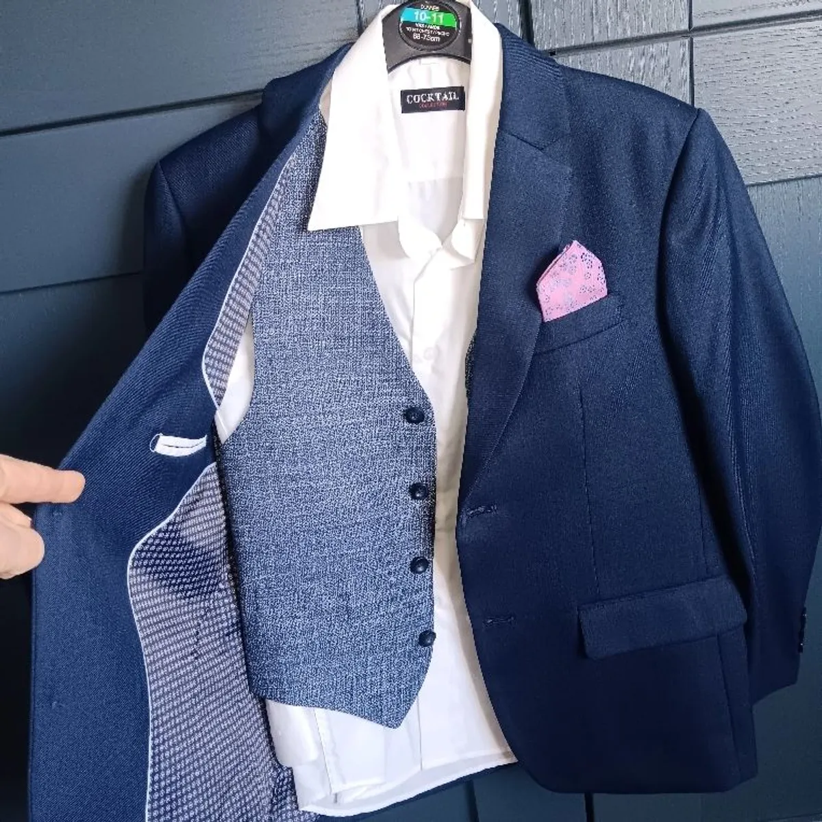 Fabulous Boys Communion Suit - Image 3