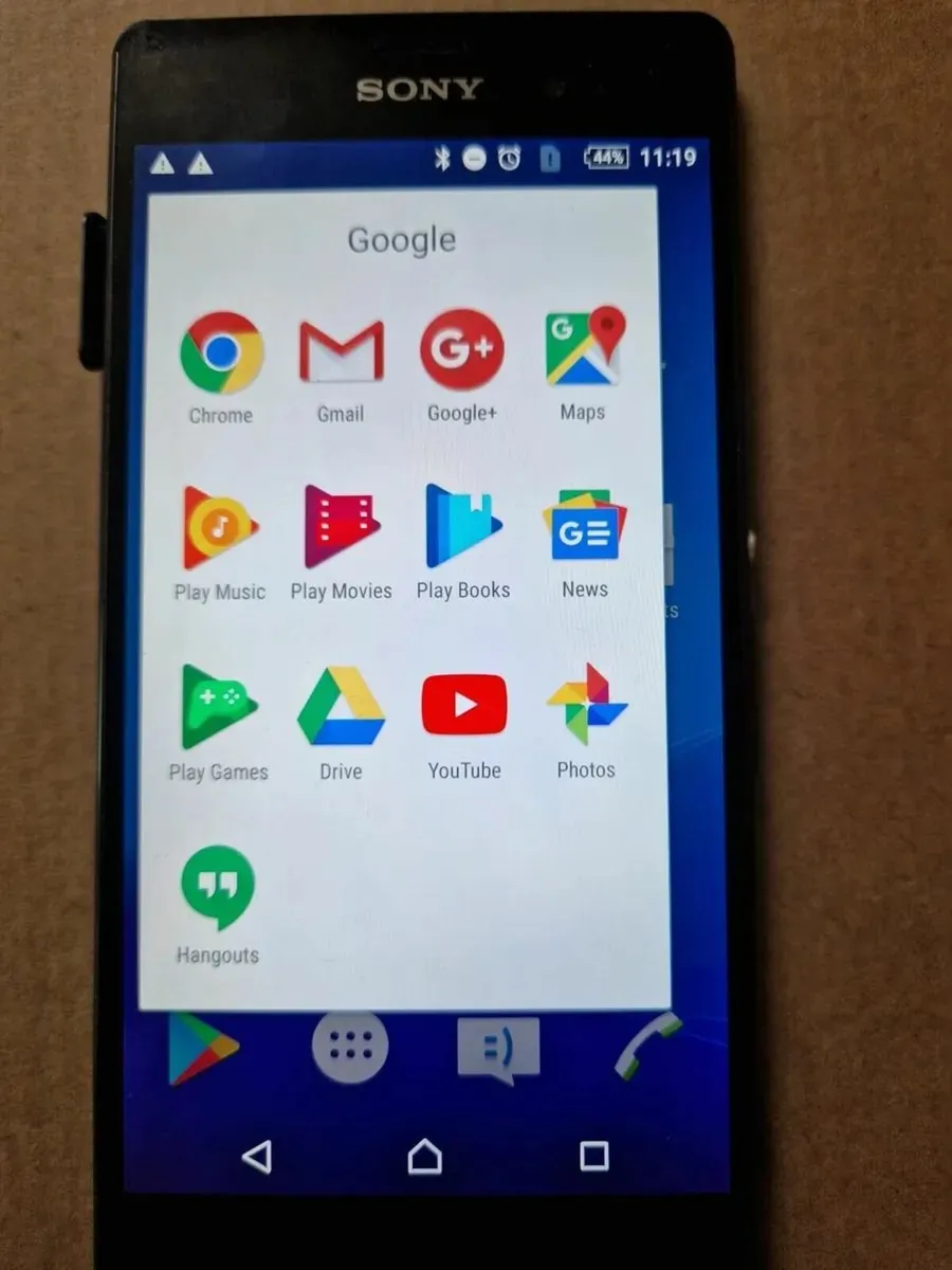 Sony Xperia, Model D6603, 16GB - Image 4