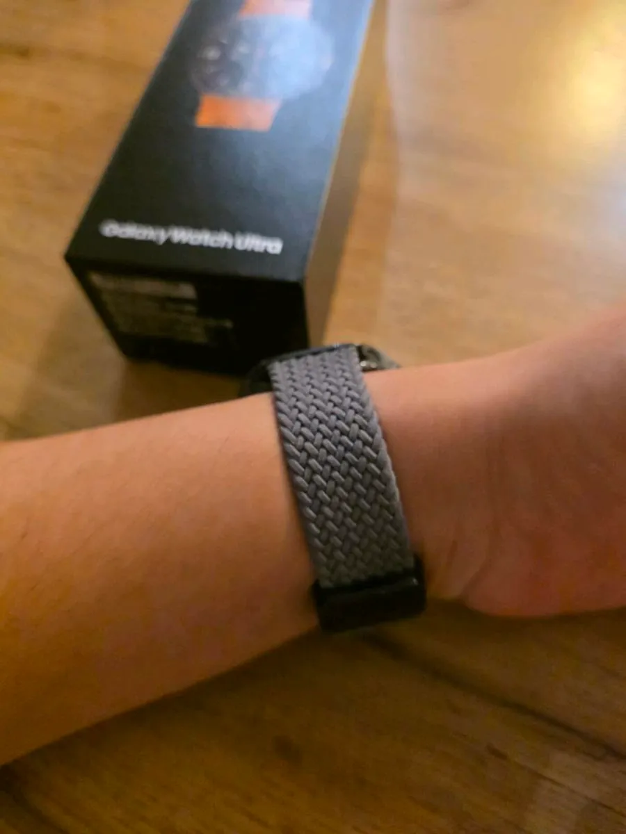 Samsung Galaxy Ultra watch - Image 2