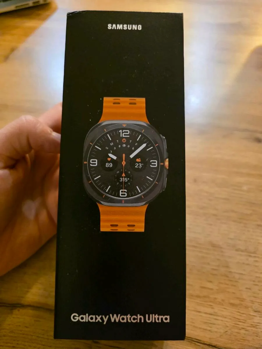 Samsung Galaxy Ultra watch - Image 4