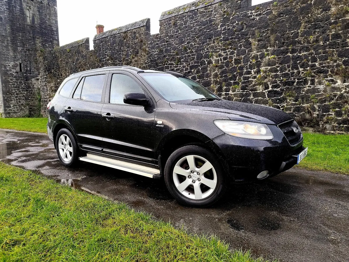 Hyundai Santa Fe 2006 - Image 1