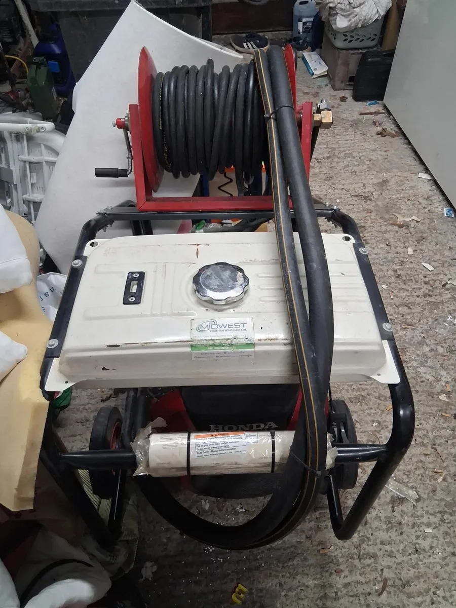 Honda GX630 pressure washer & Surface Cleaner - Image 4