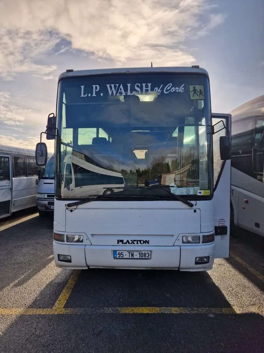 Volvo plaxton - Image 1