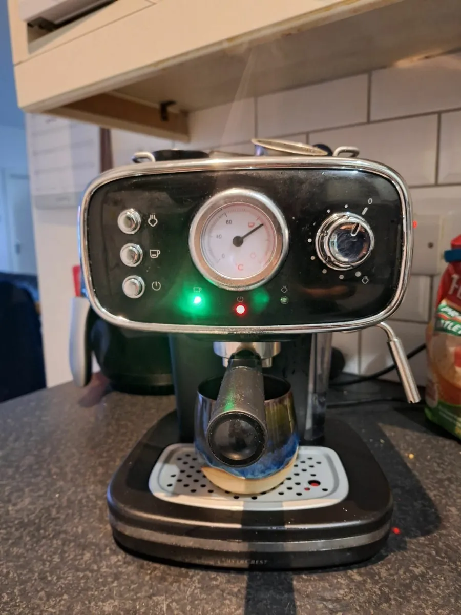 Espresso Coffee Machine with Milk Frother - Image 3