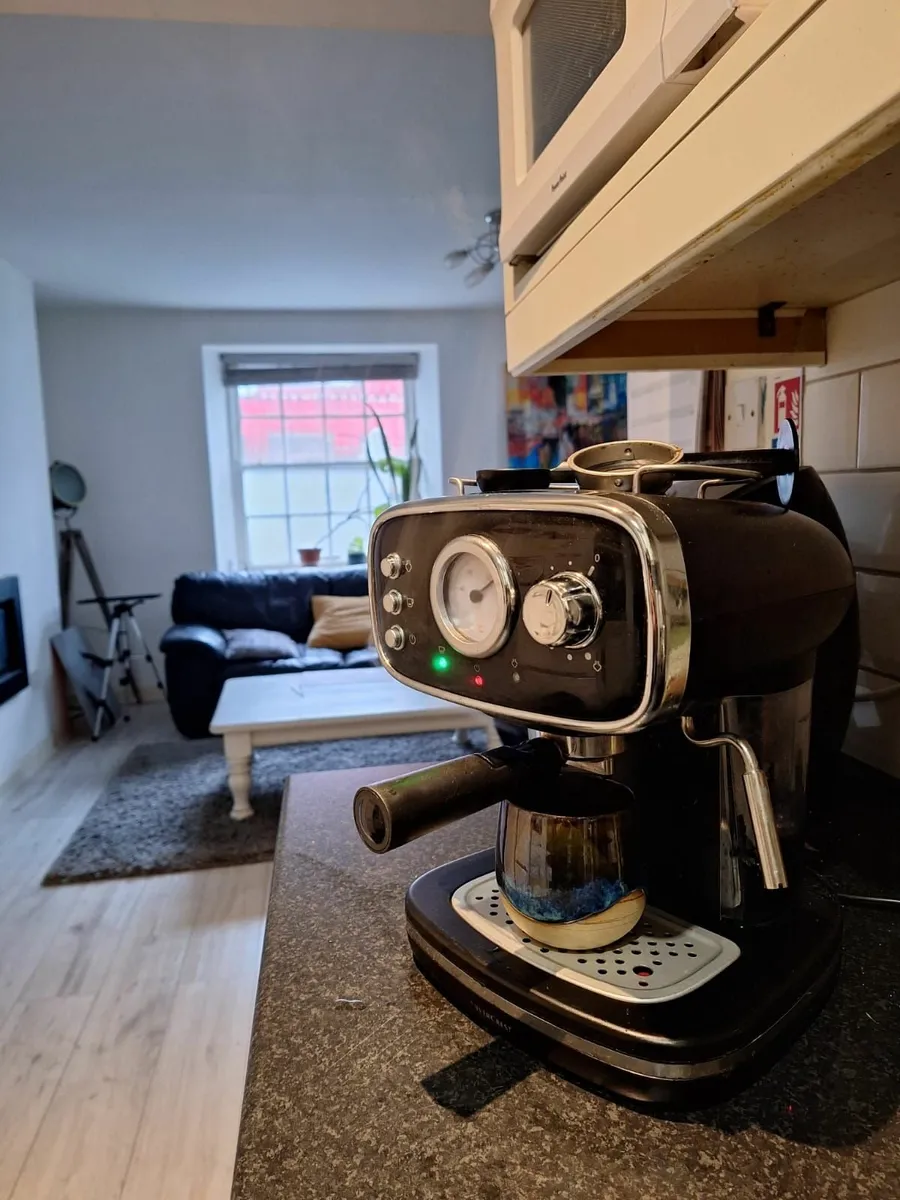 Espresso Coffee Machine with Milk Frother - Image 1