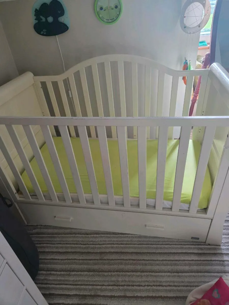 Baby Cot - Image 1