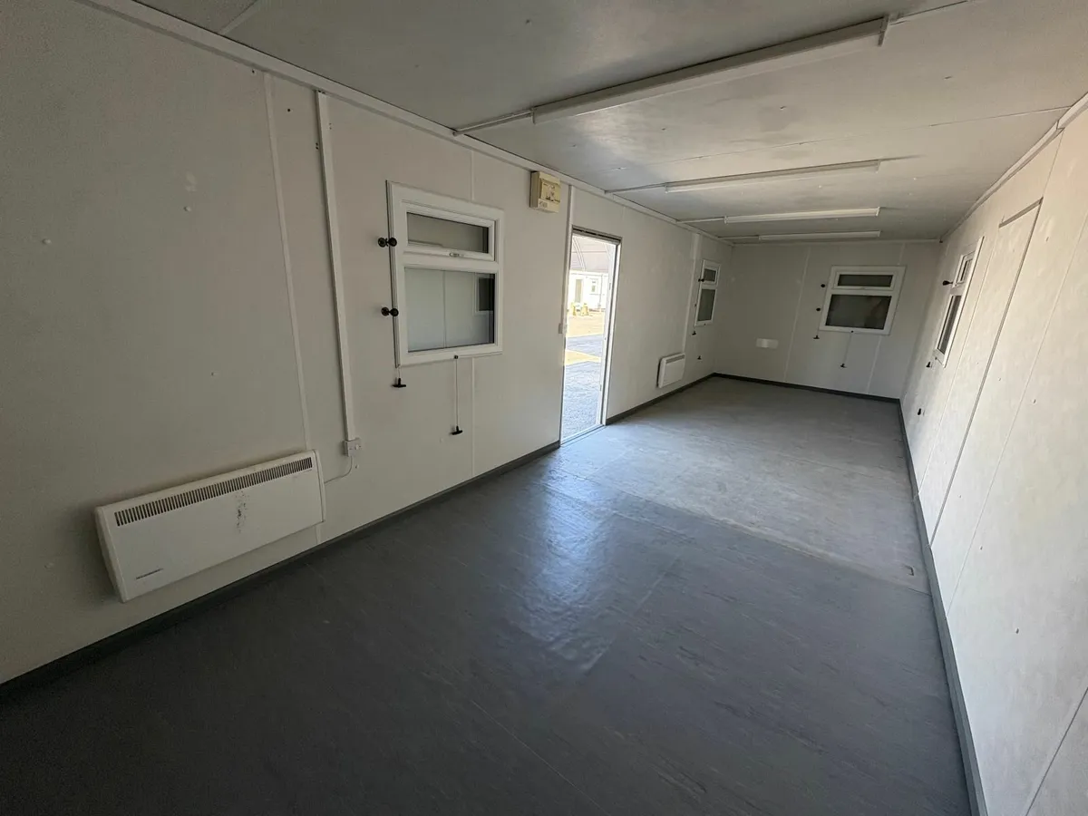 High Quality Anti-Vandal 9.6m x 3m Cabin/Sale/Hire - Image 4