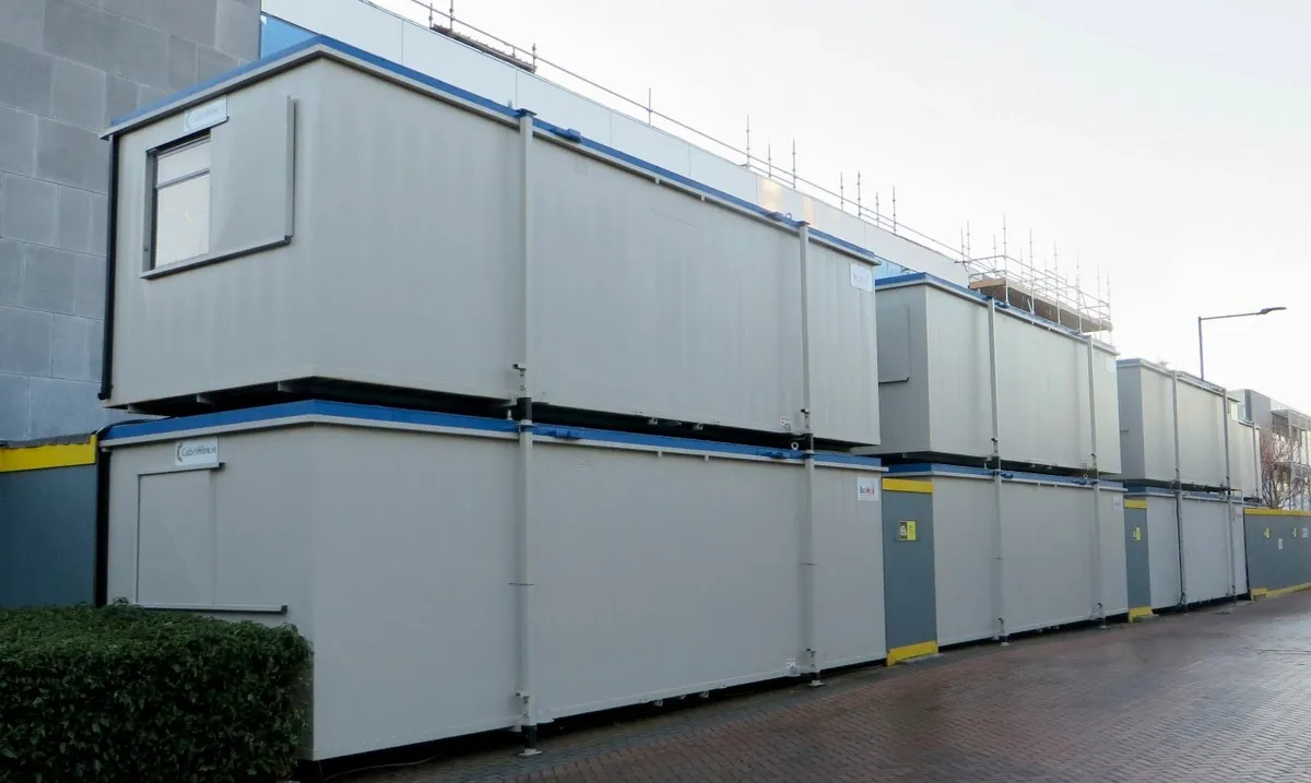 High Quality Anti-Vandal 9.6m x 3m Cabin/Sale/Hire - Image 4