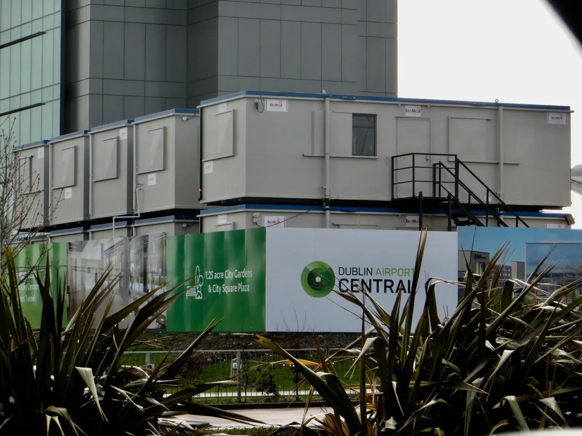 High Quality Anti-Vandal 9.6m x 3m Cabin/Sale/Hire - Image 4