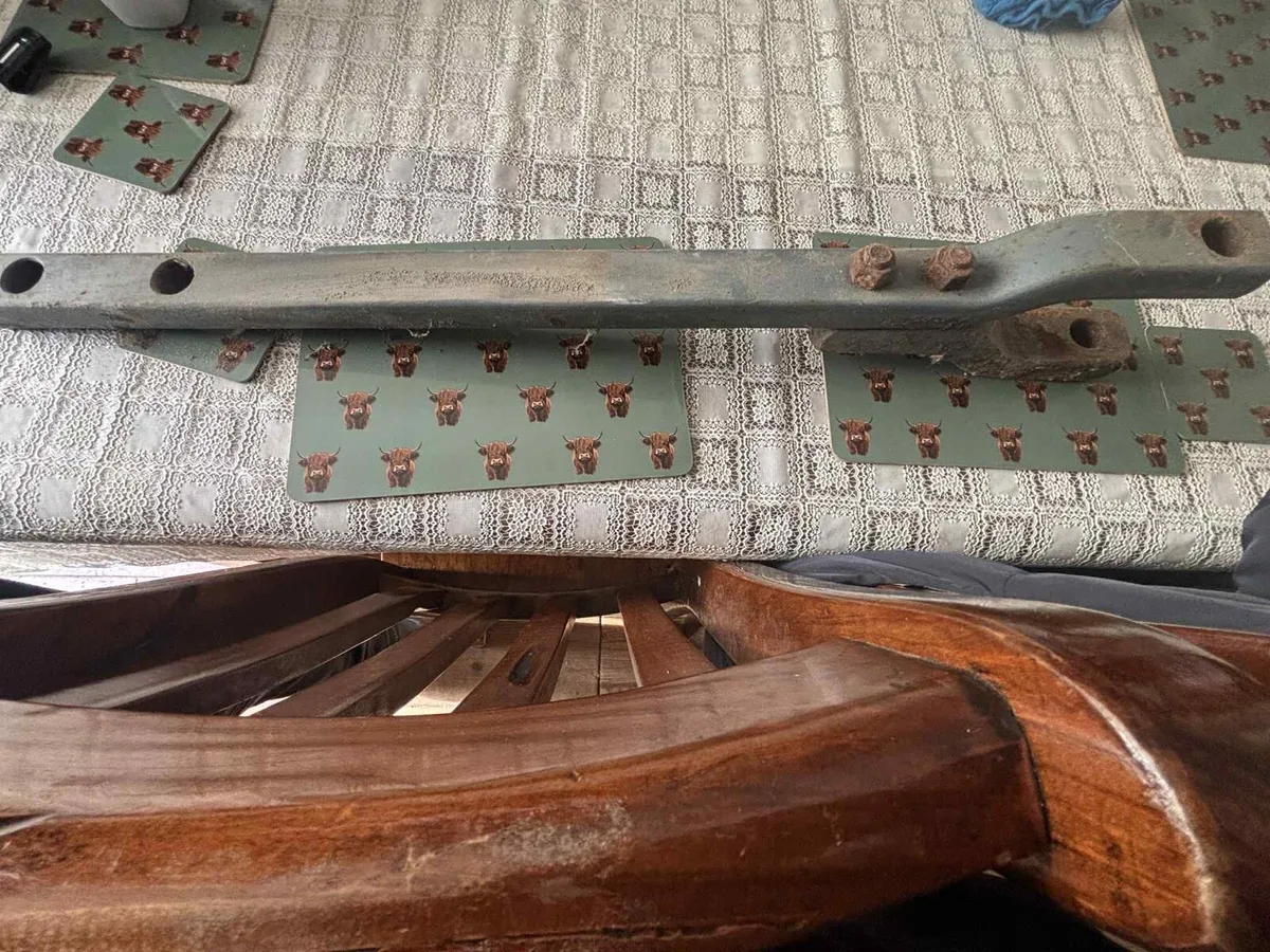 Tractor drawbar - Image 1