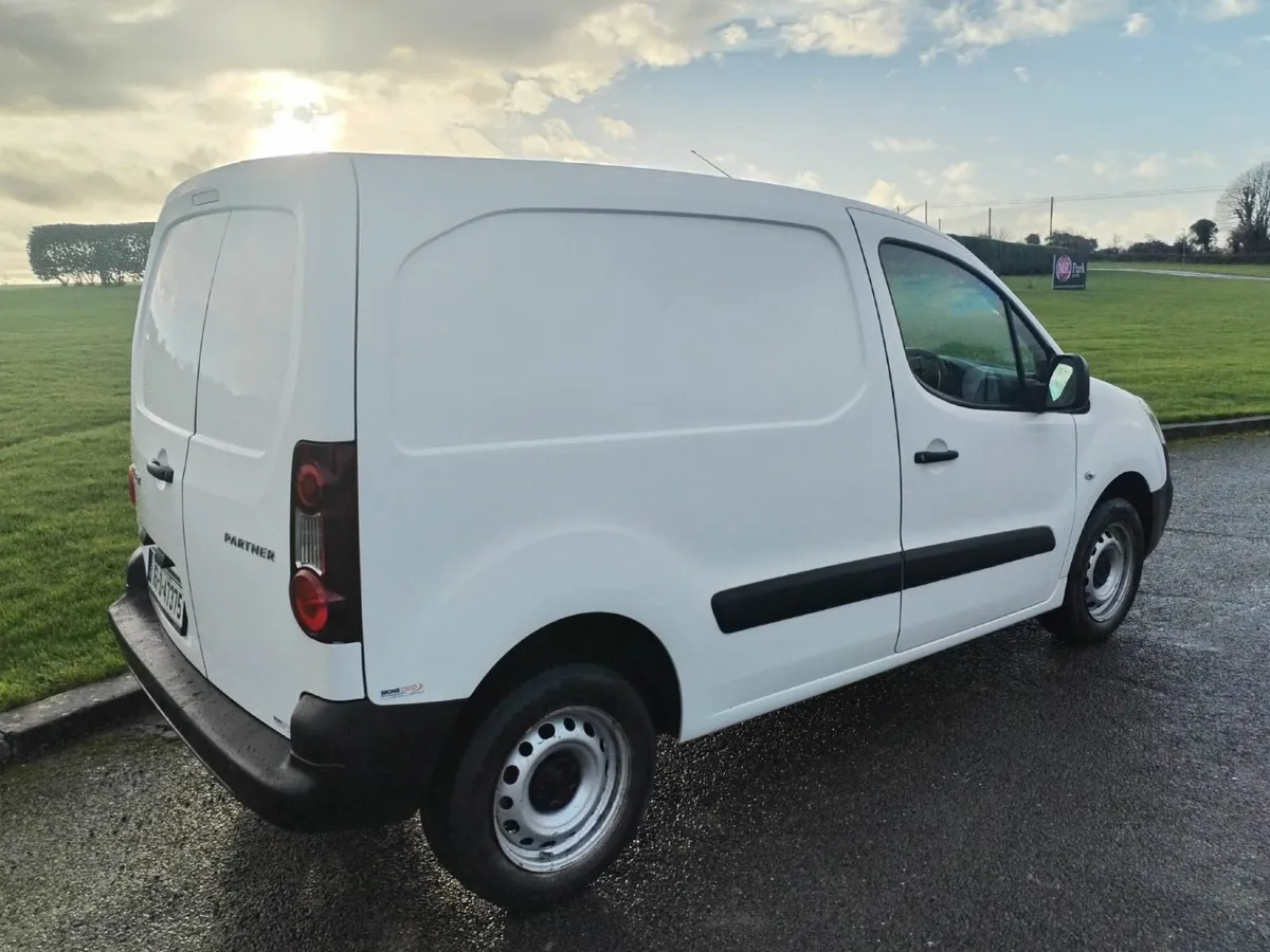 Peugeot Partner 1.6 HDI – Fresh CVRT - Image 3
