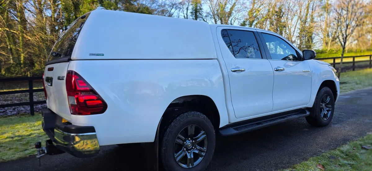 2022 Toyota Hilux Icon D-4D Safety Sense - Image 4