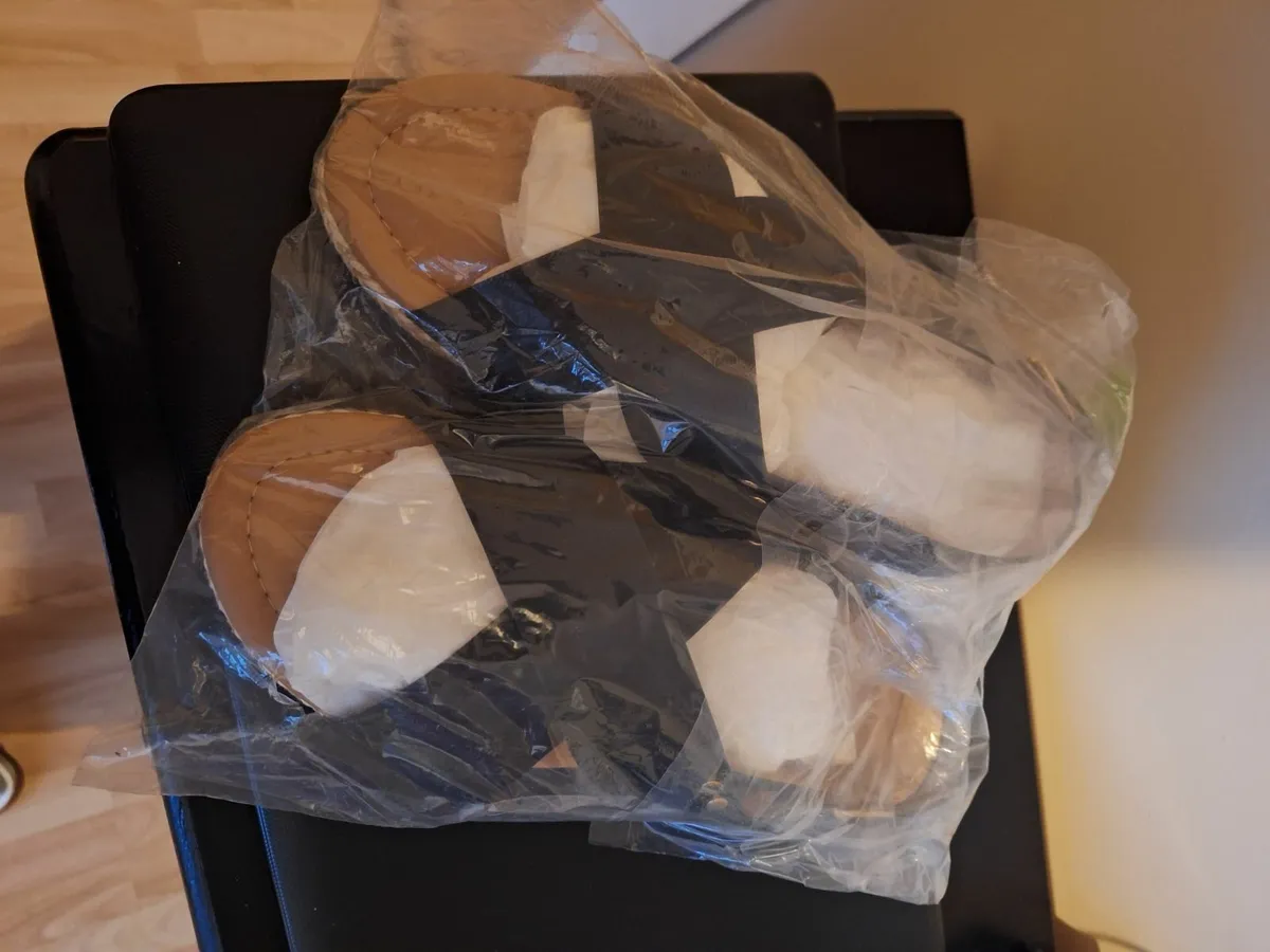 NEW Brave Soul sandals size 6 - Image 3