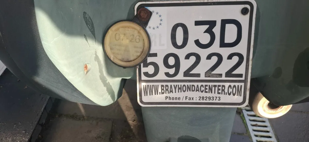 Honda Deauville 650 - 2003 - Image 2