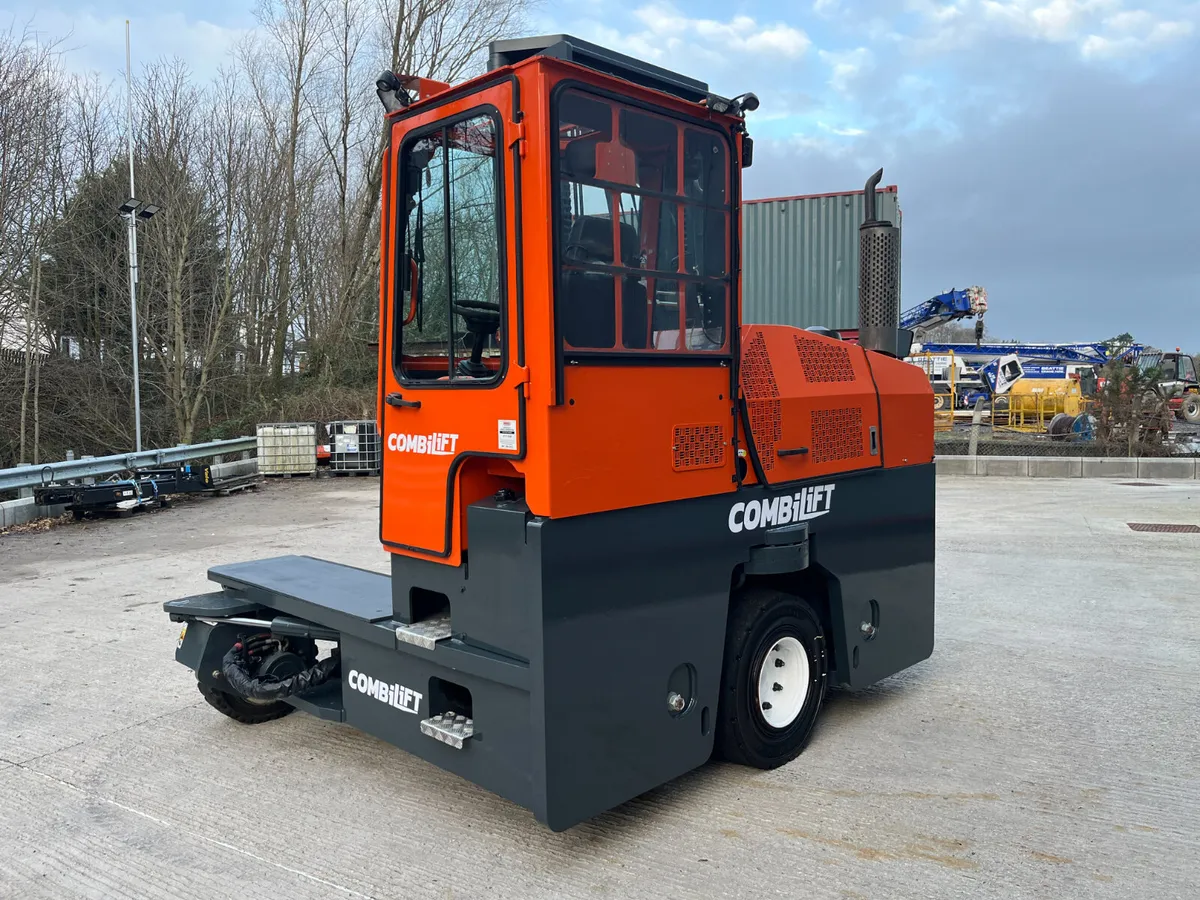 [1] 2019 Combilift C8000 Forklift - Image 4