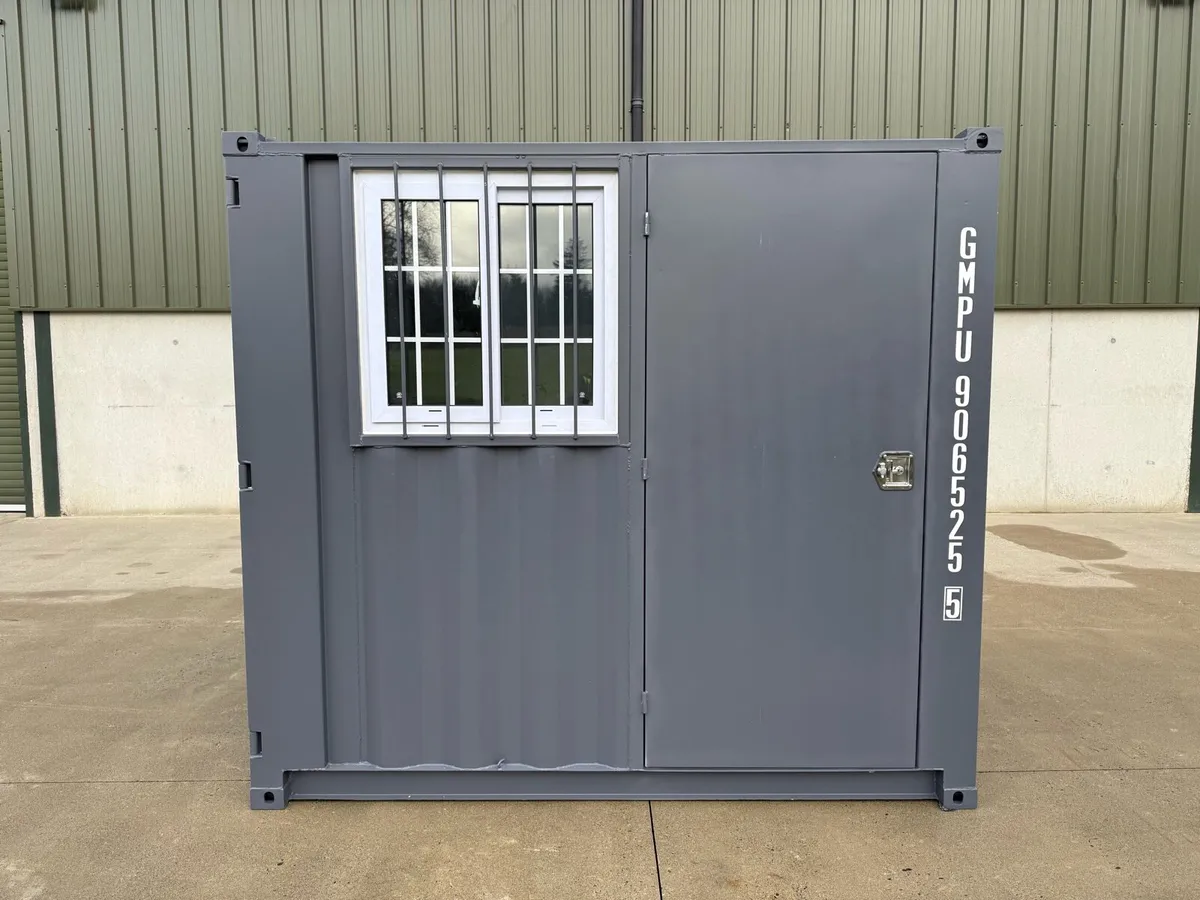 For sale unused 8ft mini storage container - Image 1