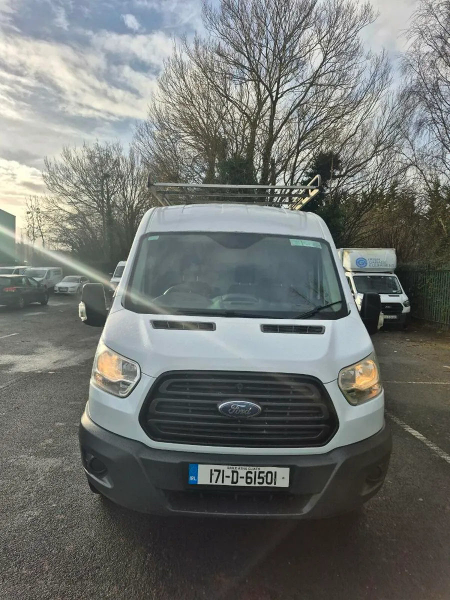 Ford transit 2.2  mwb - Image 2