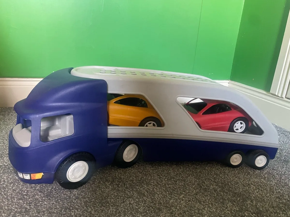 Little Tike Toy truck with 2 cars - Image 2