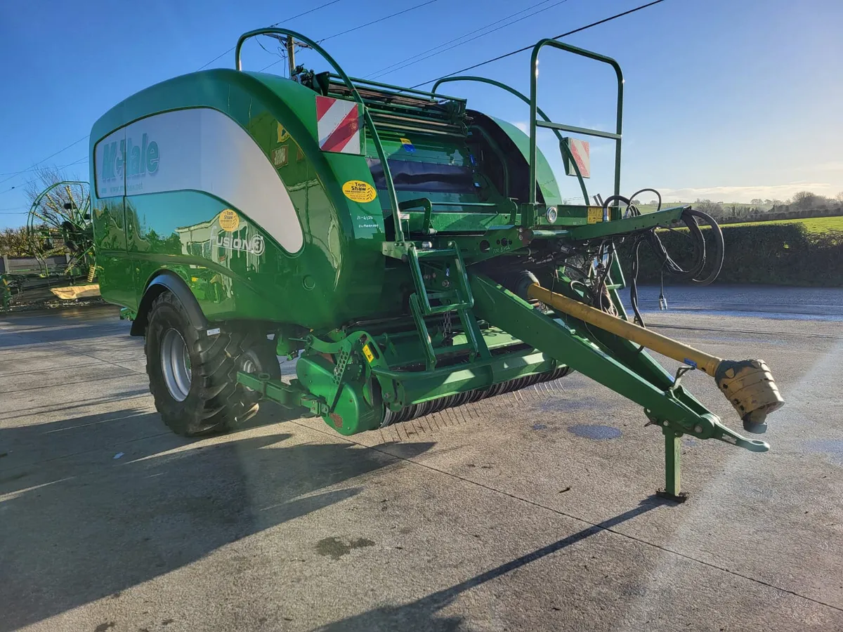 2019 McHale Fusion 3 - Image 2