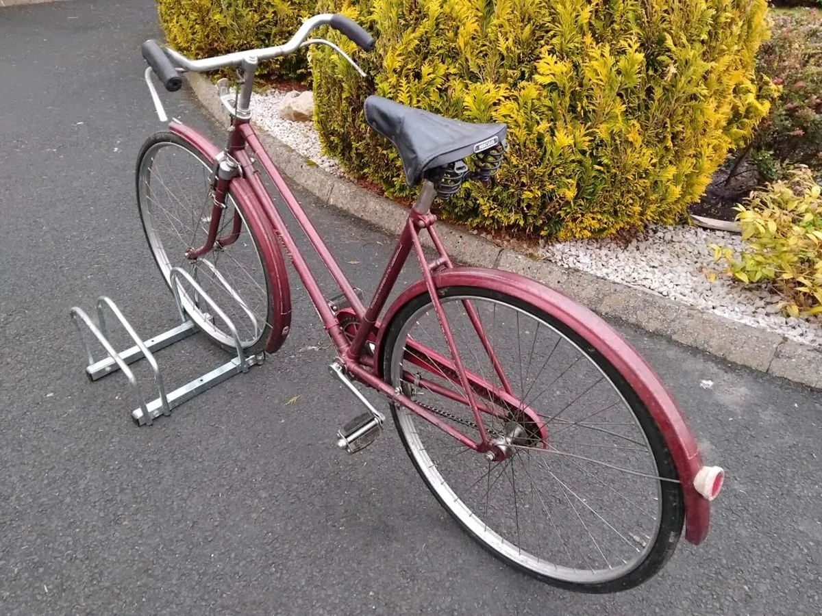 Vintage Hercules Bicycle - Image 3