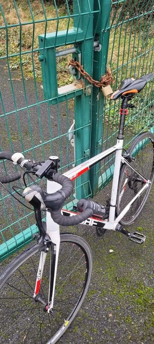 Road bike Cube - Image 2