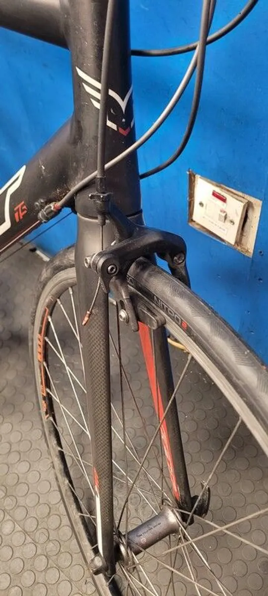 Road Bike - Image 2