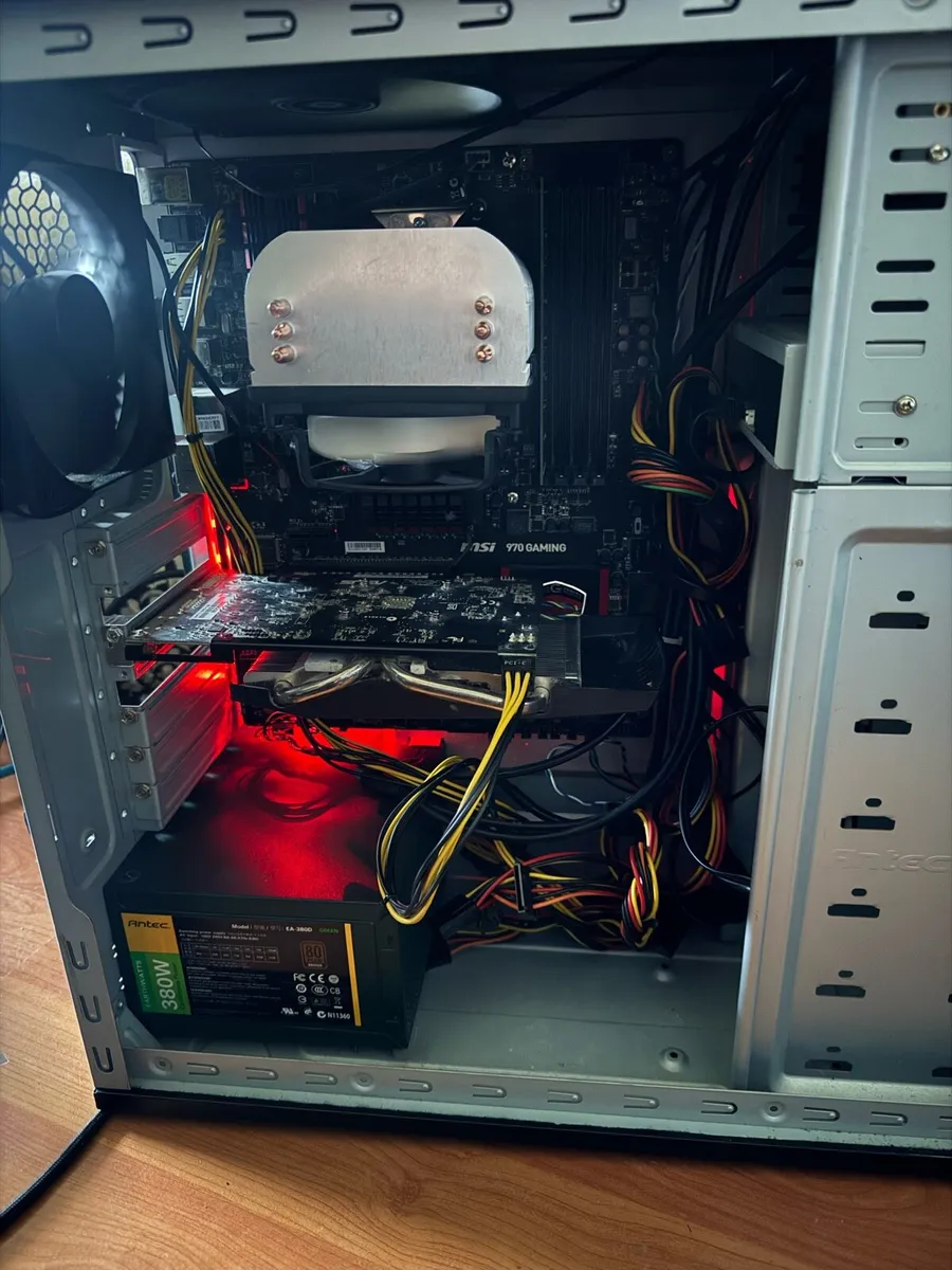 Faulty computer - Image 1