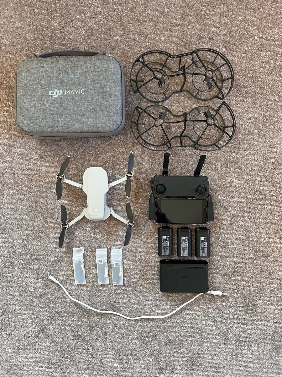 DJI Mavic Mini Fly More Combo - Image 1