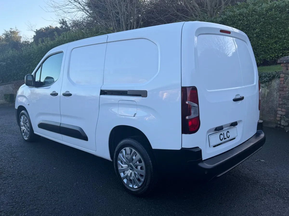 2021 Vauxhall Combo 1.5D - Image 2