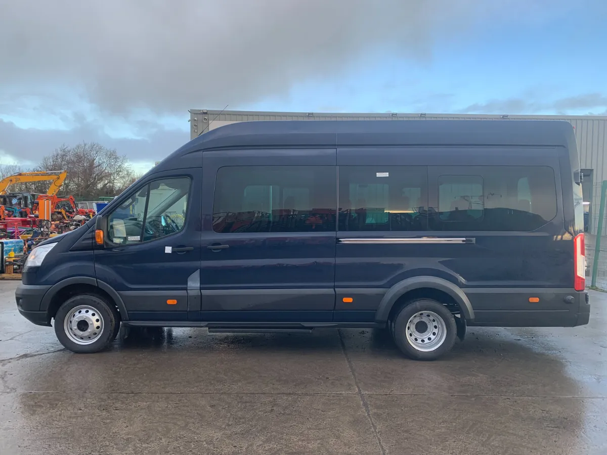 BID ONLINE NOW - 2017 FORD TRANSIT 17 SEATER MINIB - Image 2