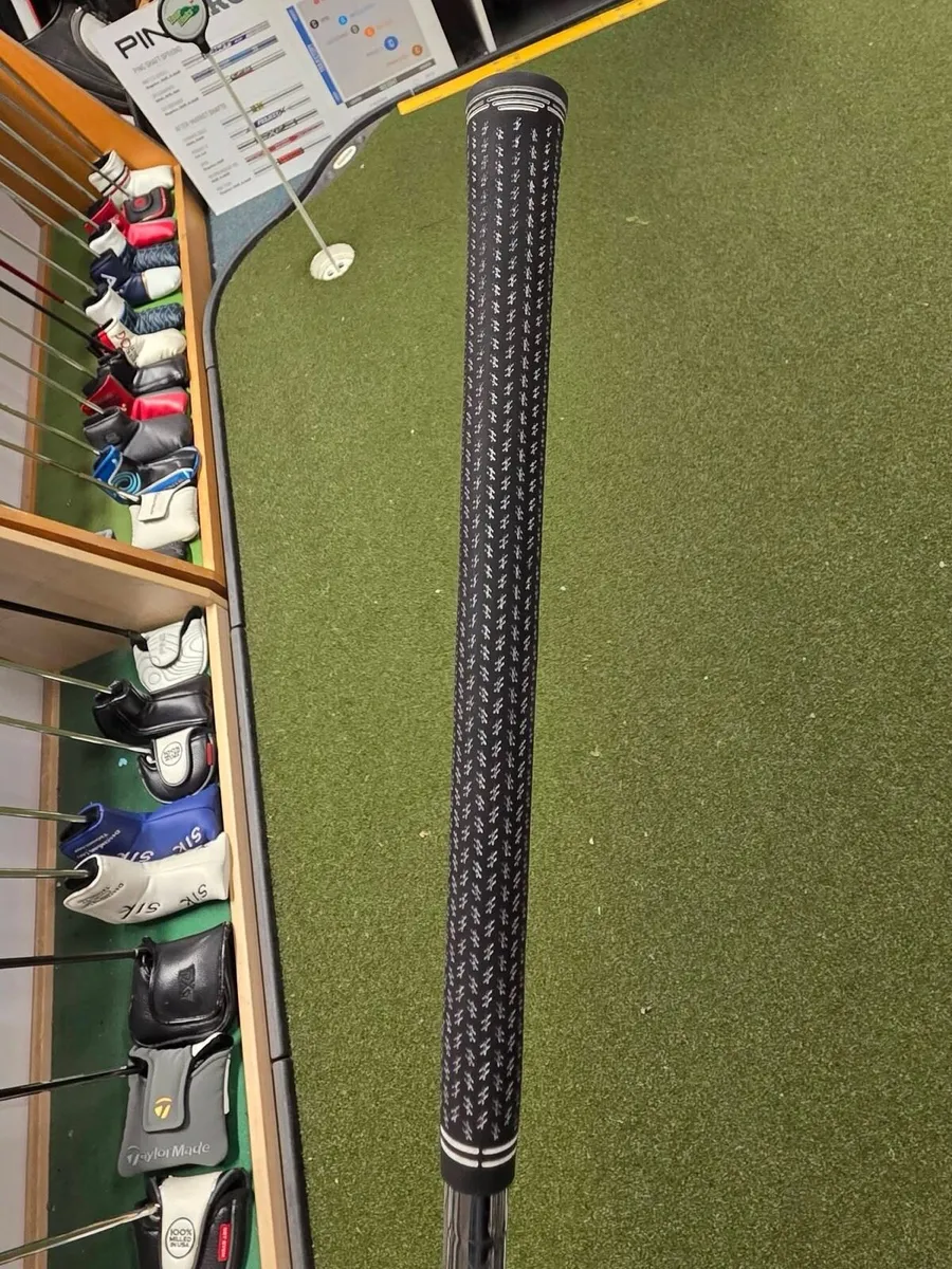 Cobra Snakebite Gap Wedge - Image 4