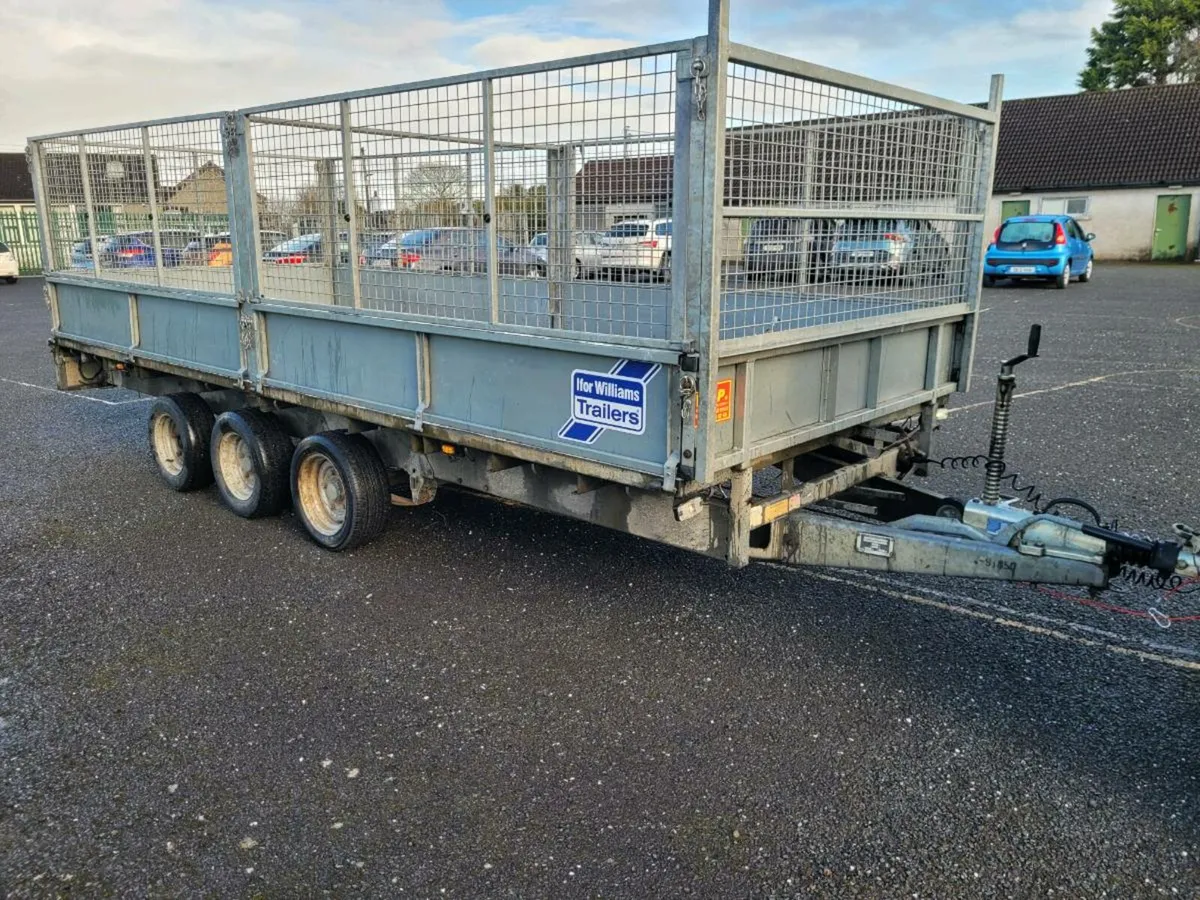 16x6'6 tri-axle ifor Williams trailer with creels - Image 1