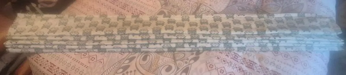 VWVan Custom Made.Roman Blind with fittings Dimensions.180cm wide. 135L - Image 1