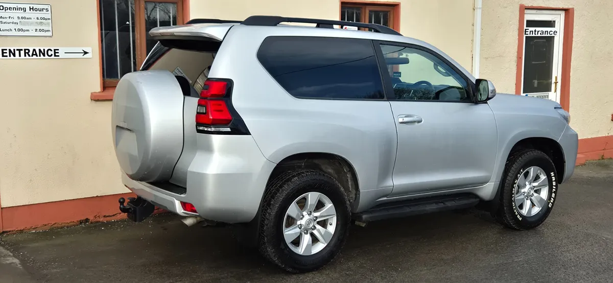 Toyota Land Cruiser 2021 Swb Manual Plus Vat - Image 3